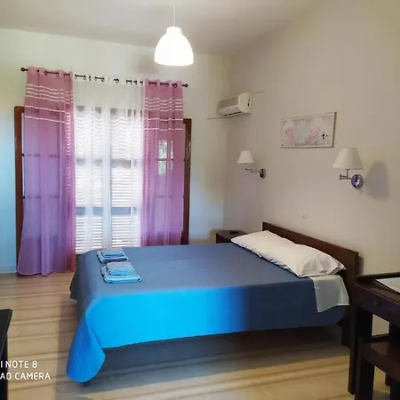 Olive Garden Studio 3 Apartman Aharávi
